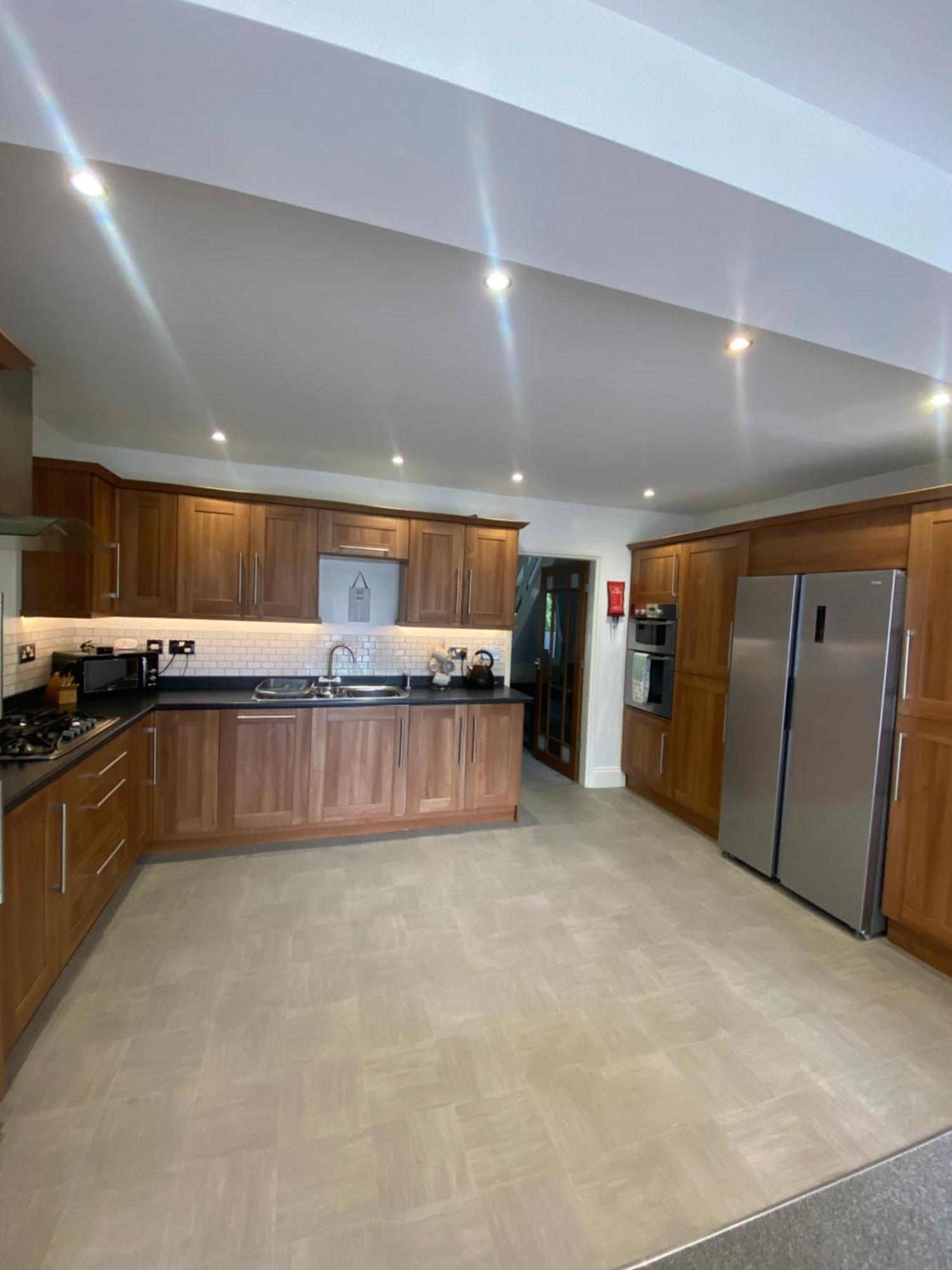 The Brook House - Spacious 3 Bed Home From Home In Burton Dış mekan fotoğraf